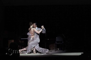 Танцуют Елена Климова и Хуан Мануэль Акоста в калуге