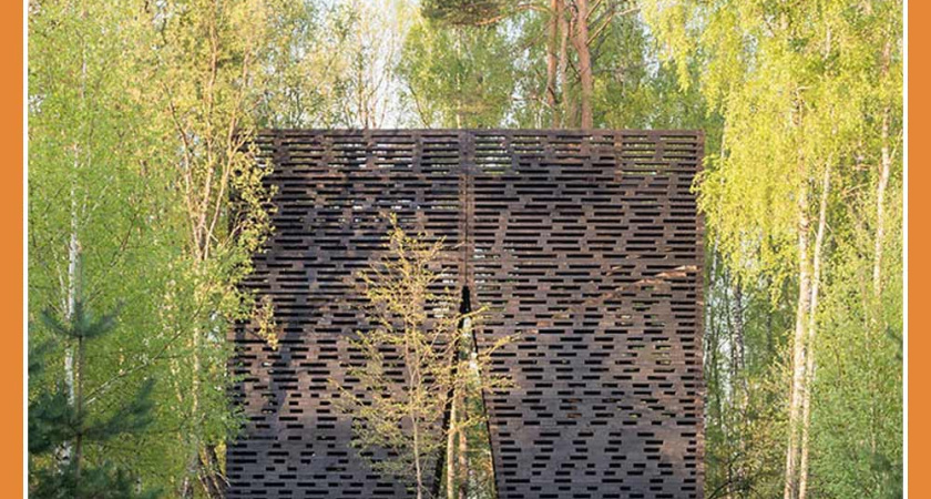 В 2006 году открылся первый фестиваль «Архстояние»