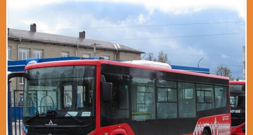 НА ДАЧУ НА АВТОБУСЕ