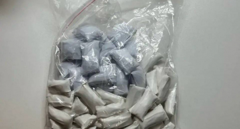 В Калуге задержаны двое подозреваемых в организации канала сбыта наркотиков через тайники-закладки