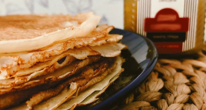 Врач назвала безопасную для здоровья норму блинов на Масленицу