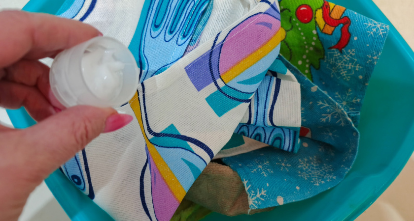 Стирать руками в тазу уже не модно: Европу захватил тренд на "ленивую" стирку, а у нас пенсионерки до сих пор воду греют