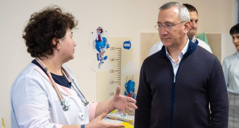 Детскую поликлинику в Калужской области оснастили современным оборудованием и игровыми зонами