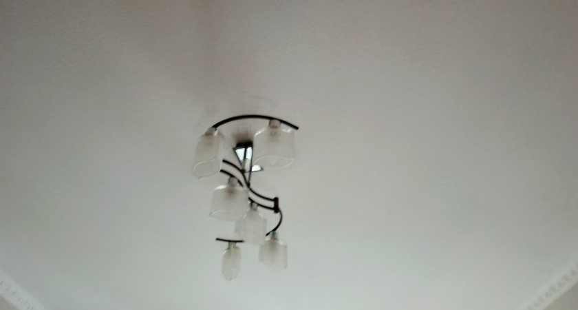 Пленка и глянец - уже не актуальны: выбрал новые материалы для потолков, которые  прослужат 30 лет