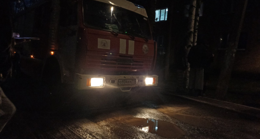 Один человек пострадал при ночном пожаре в Калужской области