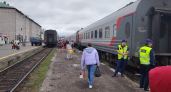 Сходили на ужин в вагон-ресторан и не поверили: чем и за сколько теперь кормят пассажиров РЖД