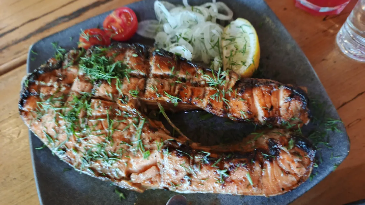 Рыба тает на языке: добавляю это за час до готовки и забываю про сухость