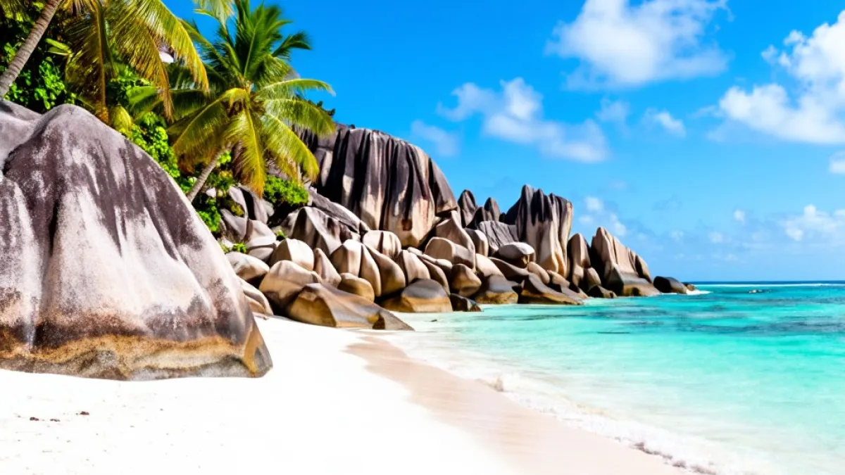 Почти как в Египте, но дешевле и чище - турист слетал в "райский" отпуск к морю - и поедет еще