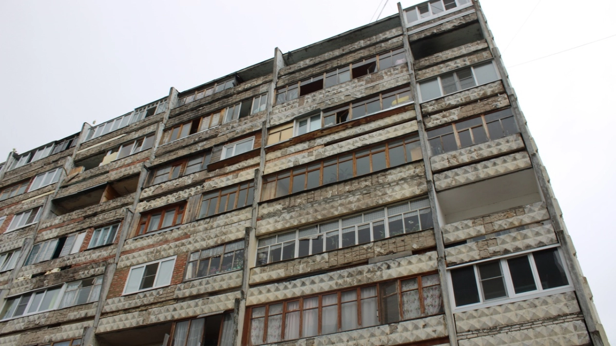 В Калуге 20 новых квартир передали жителям аварийных домов