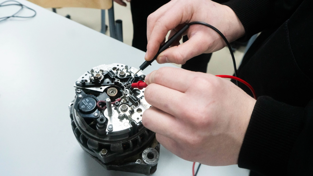 В Калужской области растет интерес молодежи к рабочим профессиям