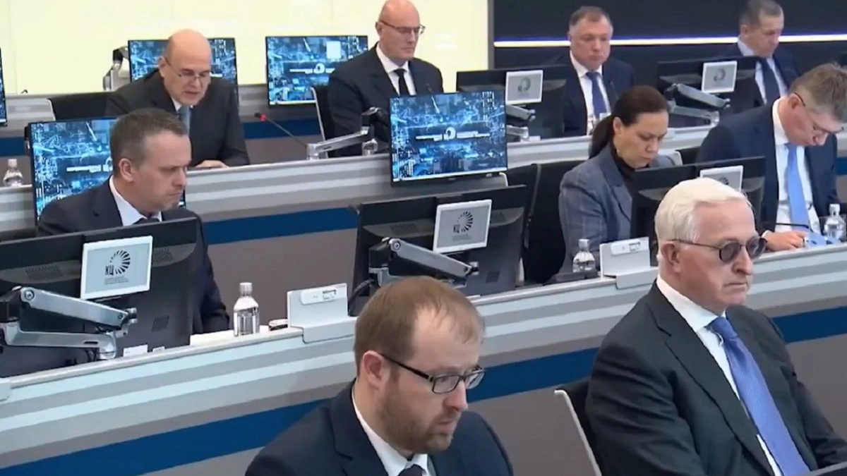 Шапша представил калужский опыт подготовки кадров на стратегической сессии под руководством Мишустина