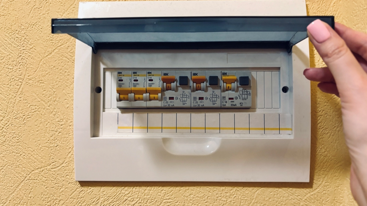 Обновленные правила ЖКХ в мае: сроки оплаты, передача показаний и штрафы за просрочку