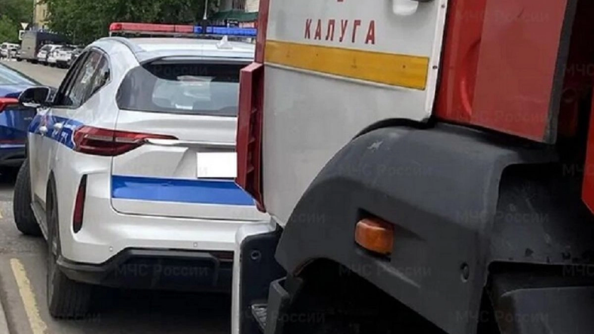 Водитель сбил трёхлетнюю девочку на самокате во дворе Калуги