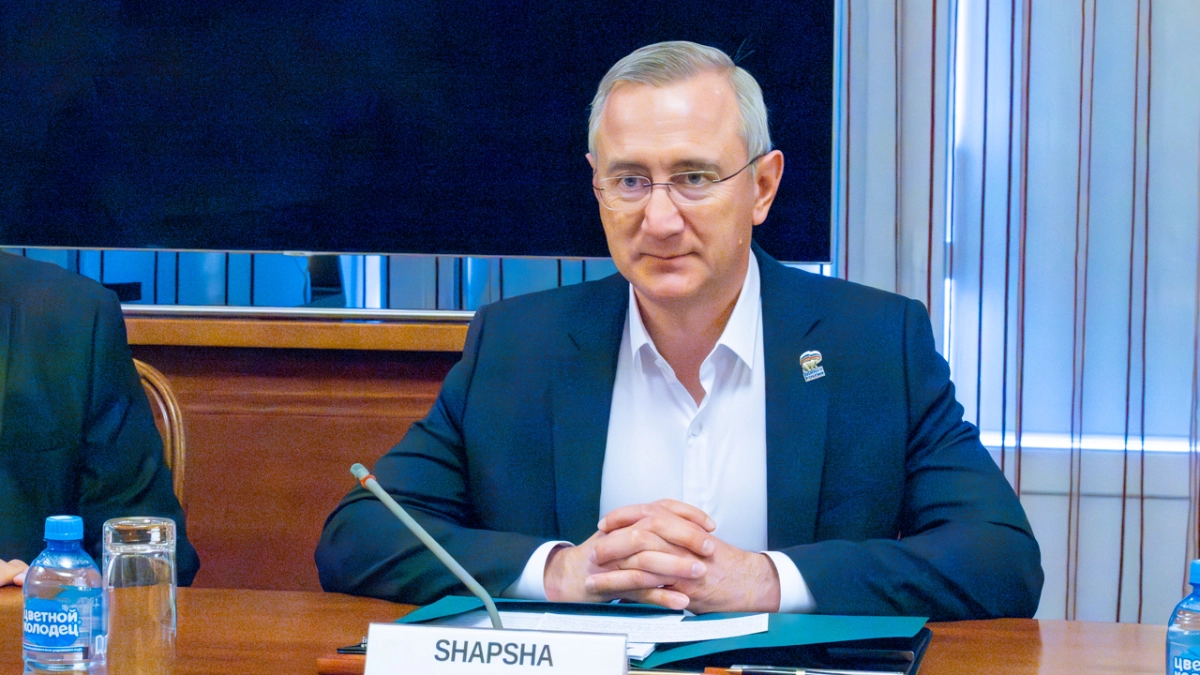 Владислав Шапша обсудил с топ-менеджером "ДиПи Уолд" будущее транспортно-логистического проекта в Калужской области