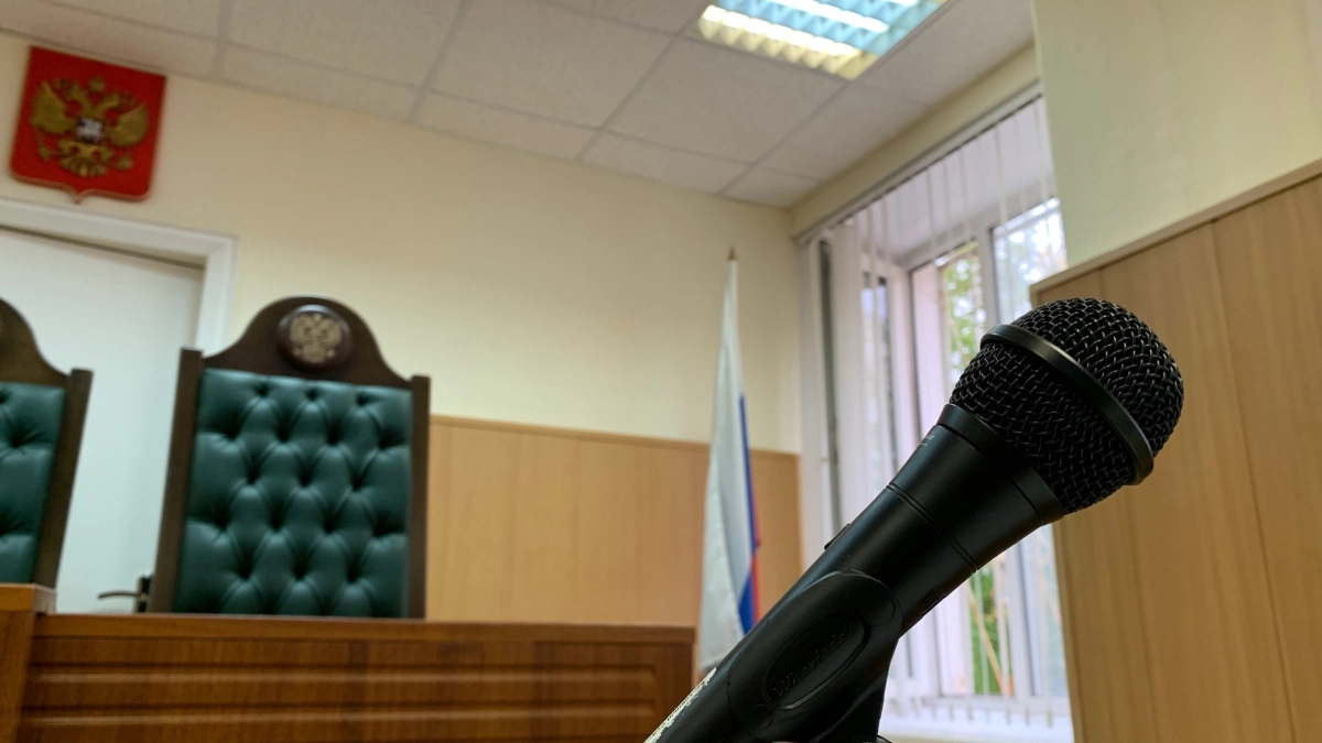В Калужской области пьяный 19-летний хулиган пойдет под суд за избиение прохожего бутылкой