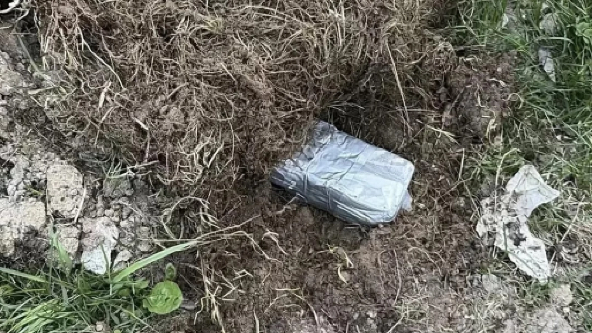 В Калужской области 28-летнего мужчину задержали с крупной партией наркотиков