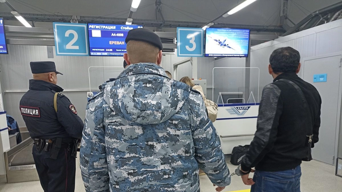 Из Калужской области выдворили 34 нелегальных мигрантов за две недели: большинство из Узбекистана и Таджикистана