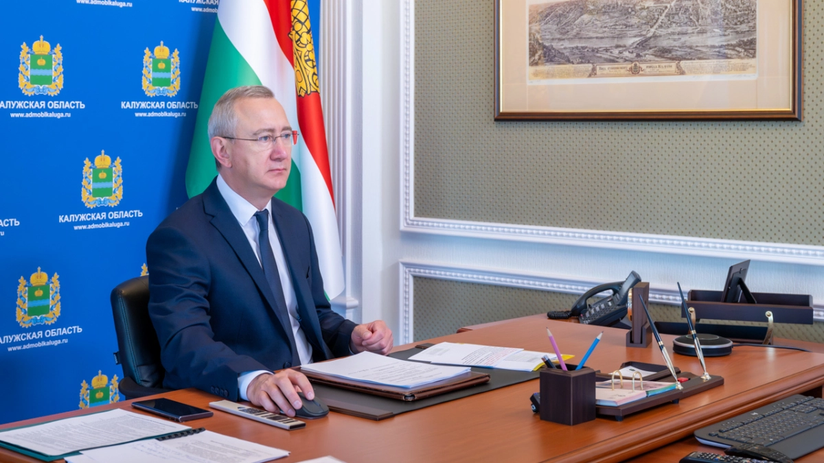 Губернатор Владислав Шапша потребовал проверить, насколько действенно работает запрет "наливаек" в жилых домах Калужской области