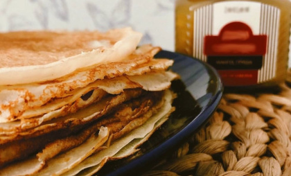 Врач назвала безопасную для здоровья норму блинов на Масленицу